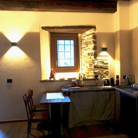 La Torre Colombaia - Monumento Del 1400 Appartement